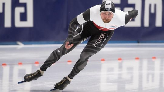 PŚ w łyżwiarstwie szybkim - Żurek siódmy na 500 m, piąta lokata drużyny kobiet