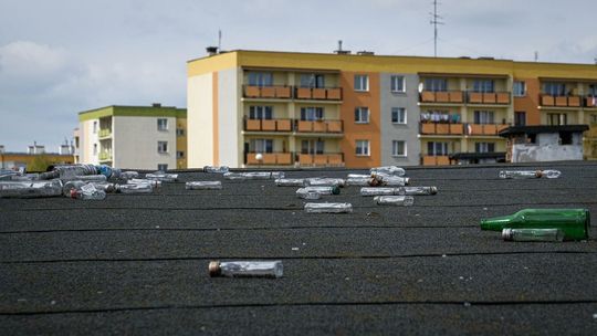 Psychoterapeuta: małe buteleczki to wynalazek diabła stworzony po to, żeby pomóc ludziom pić