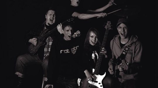 Punkowo i charytatywnie