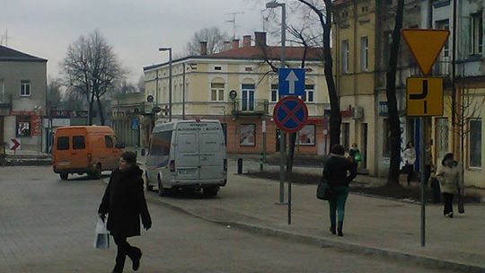 Pytanie retoryczne... po co wydawać  miliony