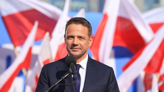 Rafał Trzaskowski zabiega o najmłodszych wyborców; akcja "Młodzi naprzód" skierowana do studentów
