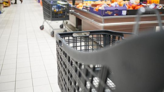 Raport: ceny codziennych zakupów wzrosły w październiku o 5,4 proc. r/r