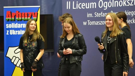 Recytowali w językach obcych