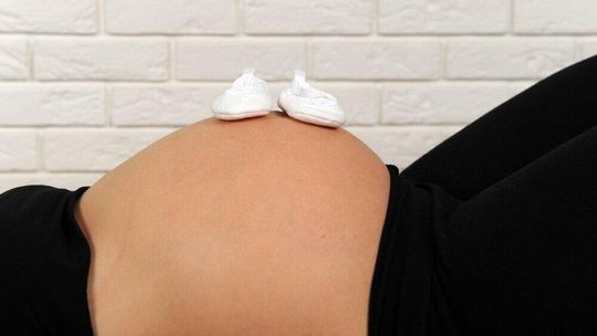 Resort zdrowia: w ciągu 11 miesięcy ponad 12 tys. ciąż z programu refundacji in vitro i 951 dzieci