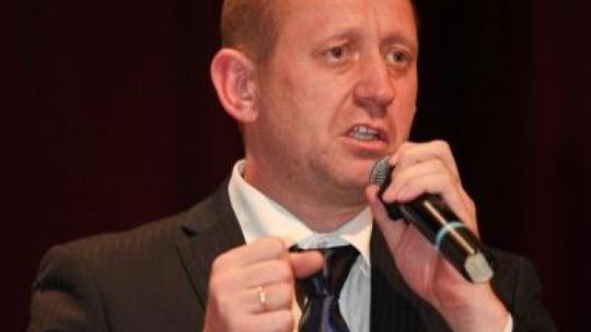 Robert Telus: Haniebny raport