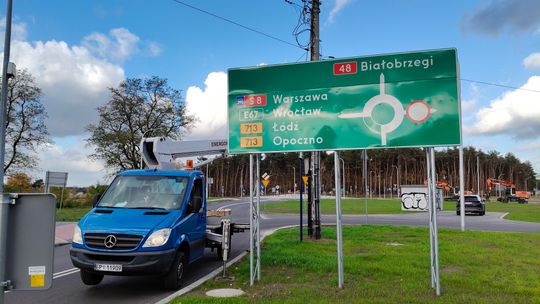Rondo na Spalskiej prawie gotowe. Dodatkowy wylot przygotowano pod przyszłą obwodnicę Tomaszowa