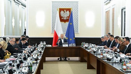 Rząd przyjął projekt ws. podniesienia świadczenia z funduszu alimentacyjnego z 500 do 1000 zł