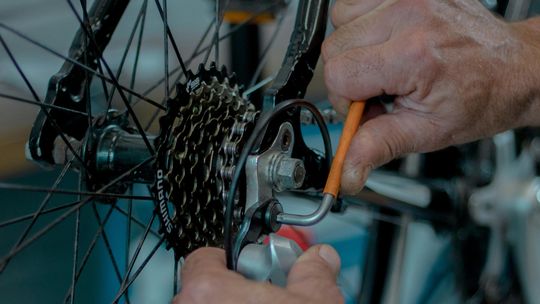 Samodzielne serwisowanie roweru - poczuj satysfakcję z bycia serwisantem swojego roweru