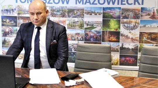 „Samorząd PRO FAMILIA czyli jaki?” debata z udziałem tomaszowskiego samorządu