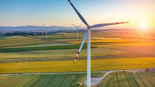 Santander Bank Polska zaprasza na cykl podcastów „Z nową energią o finansach”