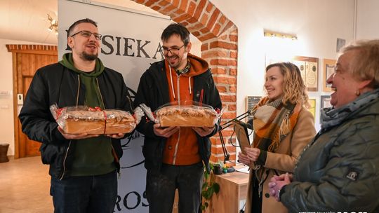 Seniorzy w Pasiece u Jarosów