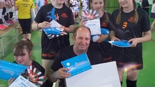 Siatkarki SP13 z Glinka Academy pojadą na Mistrzostwa Polski !