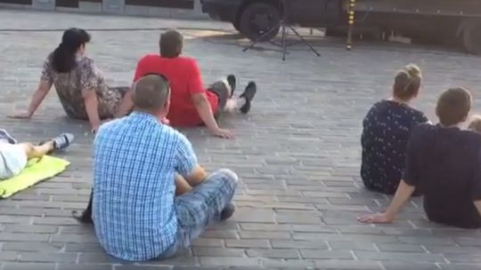 "Sierpniowe niebo. 63 dni chwały", seans filmowy na placu Kościuszki