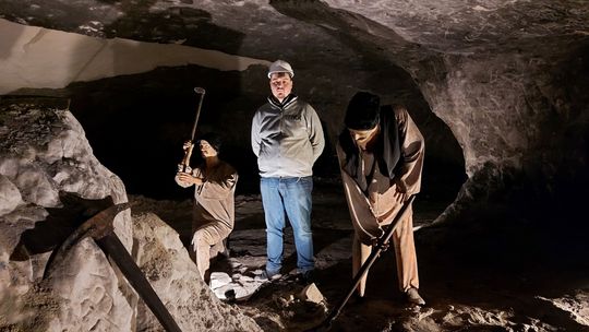 Skansen Rzeki Pilicy, rezerwat Niebieskie Źródła i PTT Groty Nagórzyckie w radiowej Jedynce 