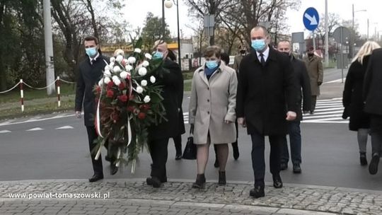 Skromne obchody Narodowego Święta Niepodległości w czasie pandemii