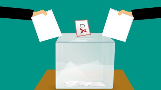 Sondaż dla WP: KO - 30,9 proc.; PiS - 25,9 proc.; Konfederacja - 11,2 proc.