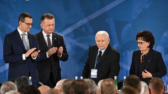 Sondaż: prawie połowa Polaków uważa, że PiS odzyska władzę po wyborach w 2027 r.