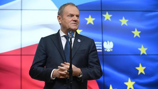 Sondaż United Surveys dla wp.pl: 47,1 proc. pozytywnie ocenia Tuska jako premiera; 48,7 proc. - negatywnie