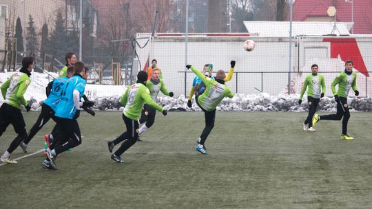 Sparing, gra węwnętrzna i wyjazd na obóz