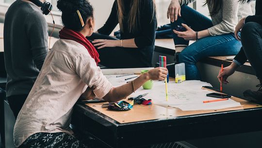 Społeczna Akademia Nauk zaprasza maturzystów na intensywny kurs przygotowujący do egzaminu z języka polskiego