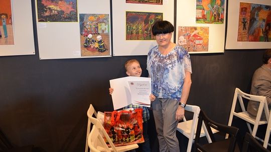 Spotkanie laureatów Ogólnopolskiego Konkursu Plastycznego "Zapobiegajmy Pożarom" w Warszawie
