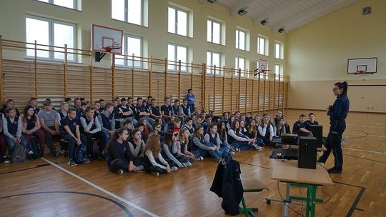 Stop używkom w Zawadzie