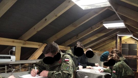 Strzelcy z jednostki Strzeleckiej 1002 podczas szkolenia