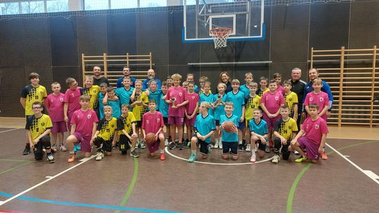 Sukcesy małych sportowców "Tomka"