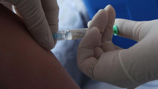 Sutkowski: szczepionka przeciwko HPV to szczepionka przeciwko rakowi
