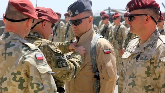 Święto 25BKPow w bazie Ghazni