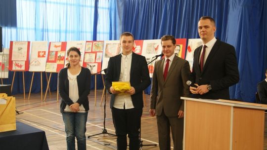 Świętowali Niepodległość przy Nadrzecznej
