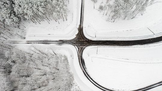 Synoptyk IMGW: sobota z deszczem i śniegiem, w nocy na zachodzie i Pomorzu już bez opadów