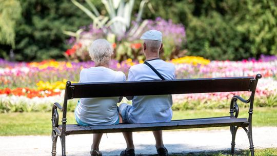 Szef KPRM: rząd nie planuje zrównania wieku emerytalnego kobiet i mężczyzn