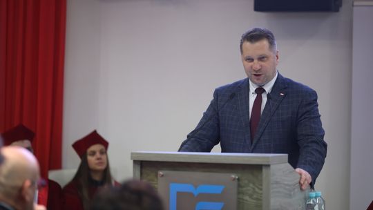 Szef MEiN do rektorów: nie podejmujmy pochopnie decyzji o nauce zdalnej