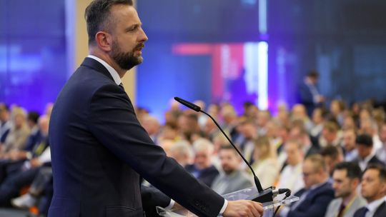 Szef MON zaprasza regionalne firmy do współpracy m.in. przy projektach infrastrukturalnych z programu Tarcza Wschód