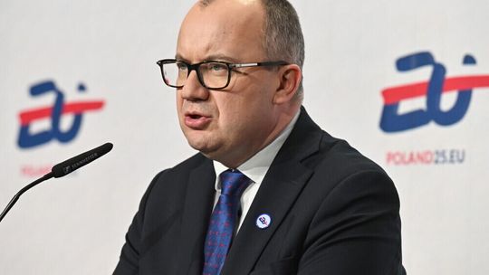 Szef MS chce spotkać się z liderami koalicji rządzącej w sprawie reformy dot. "neosędziów"