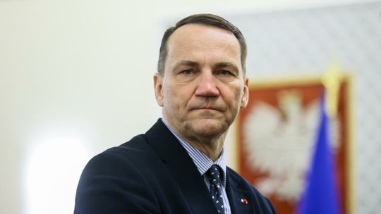 Szef MSZ: Polska uznaje niepodległość Ukrainy w jej międzynarodowo ustanowionych granicach