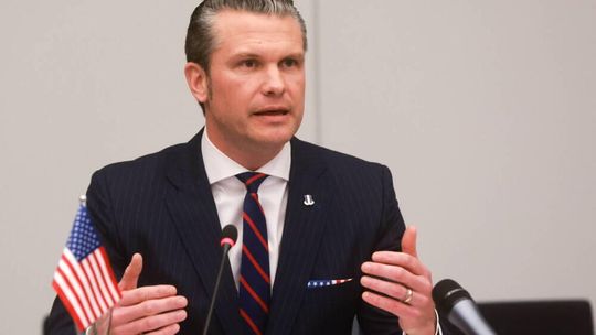 Szef Pentagonu: nie ma mowy o zdradzie Ukrainy