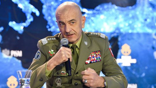 Szef Sztabu Generalnego dla PAP: obrona państwa to zadanie dla całego narodu; każdy ma swoją cegiełkę do dołożenia