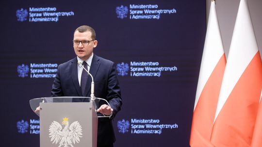 Szefernaker: przygotowujemy narzędzie pozwalające Ukraińcom z numerem PESEL na umieszczenie swoich kwalifikacji zawodowych