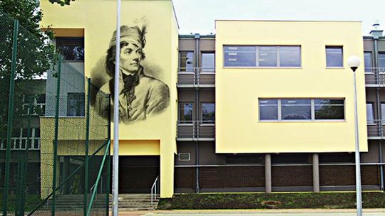 Szkoła z dużą k(l)asą!