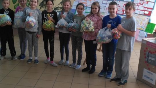 SZKOLNY DZIEŃ ŻYCZLIWOŚCI I POZDROWIEŃ W ZESPOLE SZKÓŁ NR 4