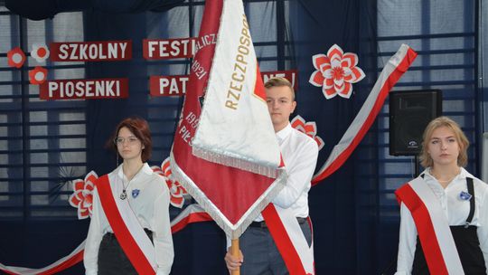 Szkolny Festiwal Piosenki Patriotycznej w "Trójce"