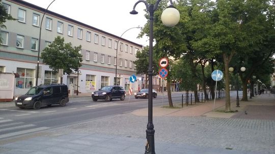 Szpeci miasto, należy wymienić