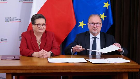 Sztuczna inteligencja pomoże w nauce matematyki 50 tys. uczniów klas IV-VI