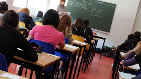 Temat dnia: Edukacja... głupcze. W Tomaszowie nie ma pomysłu na oświatę?