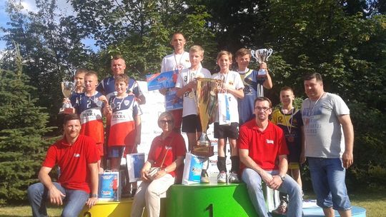 Tomaszowianie Mistrzami Polski w minisiatkówce !!!