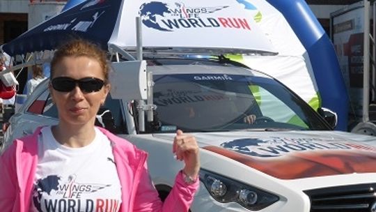 TOMASZOWIANKA UCZESTNICZKA BIEGU  Wings for Life World Run.