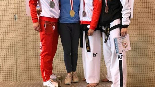 Tomaszowska policjantka, Marta Mysur, potrójną wicemistrzynią Polski