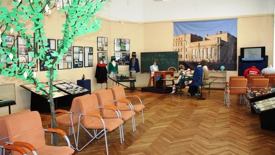 Trójka ma 100 lat